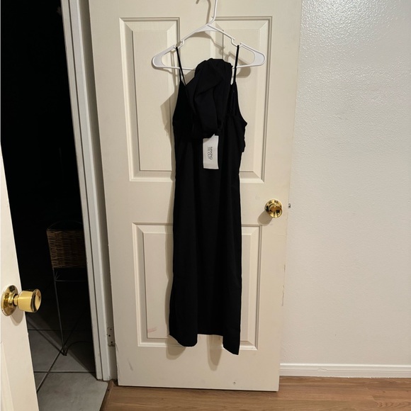 Making The Cut Dresses & Skirts - Making The Cut Elegant Evening Gown -wrap makes several